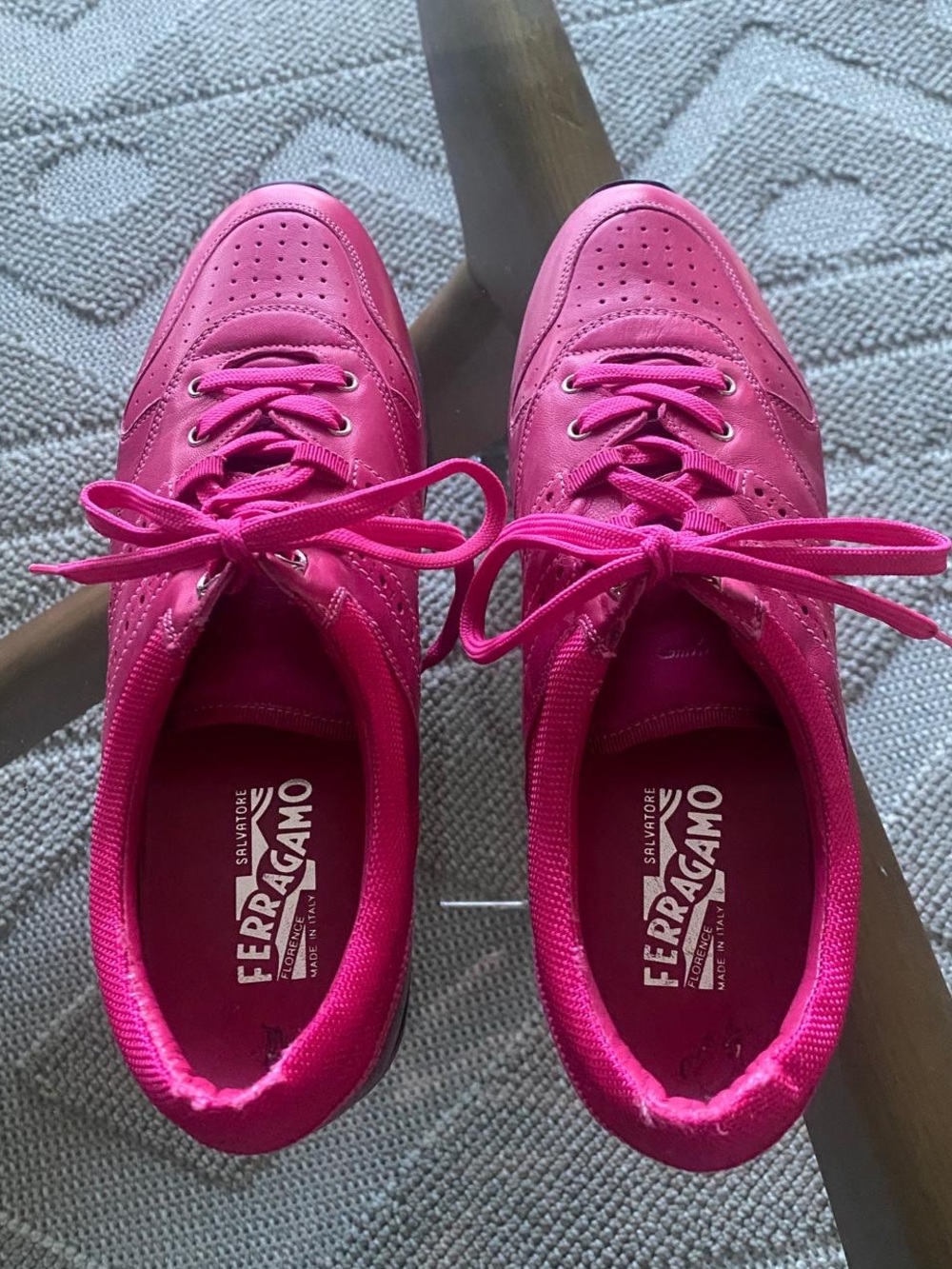 BRAND NEW Salvatore Ferragamo Women's Bright Pink Leather Sneakers
